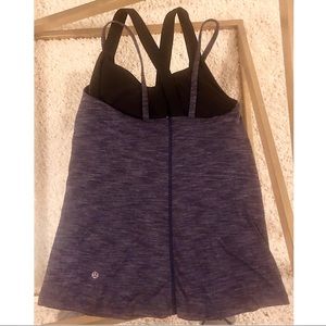 Lululemon 2 in 1 Tank w/ built in bra (Size 6)